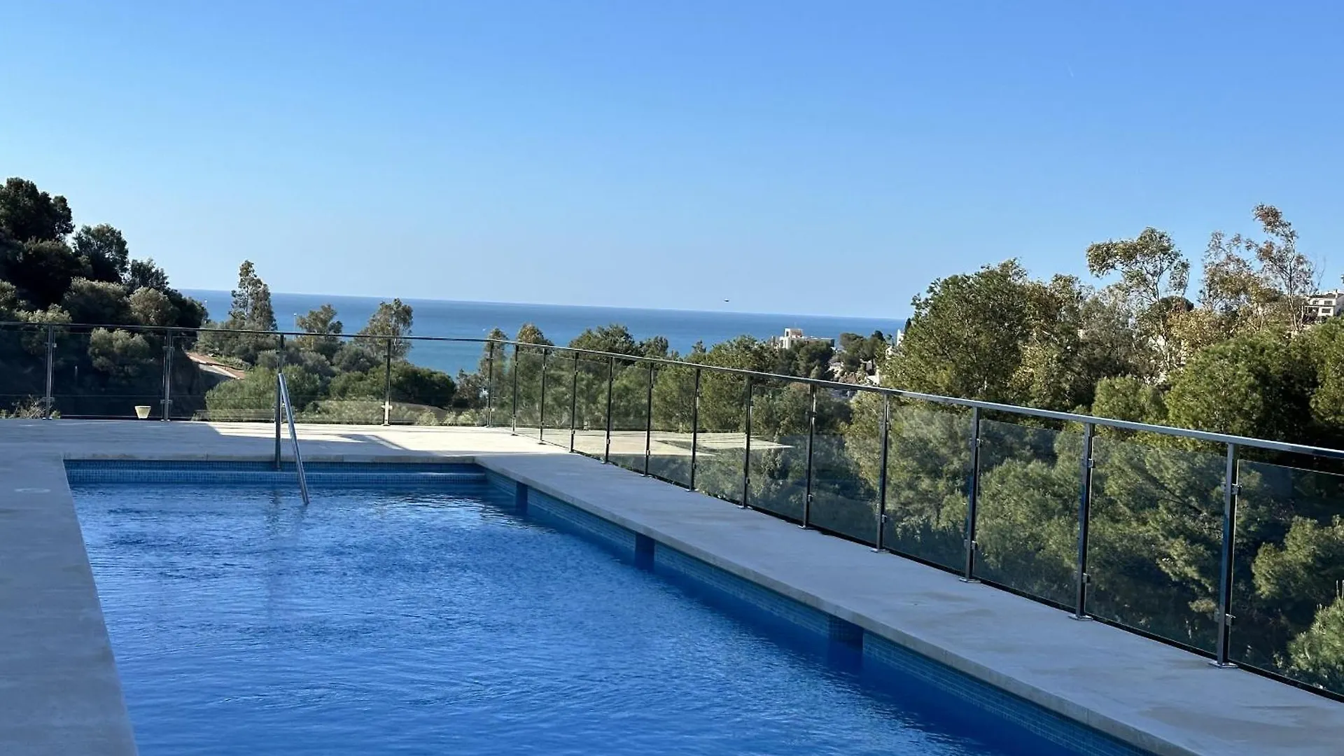 Torcal Stylish Studio With Sea View Terrace Benalmadena Spain